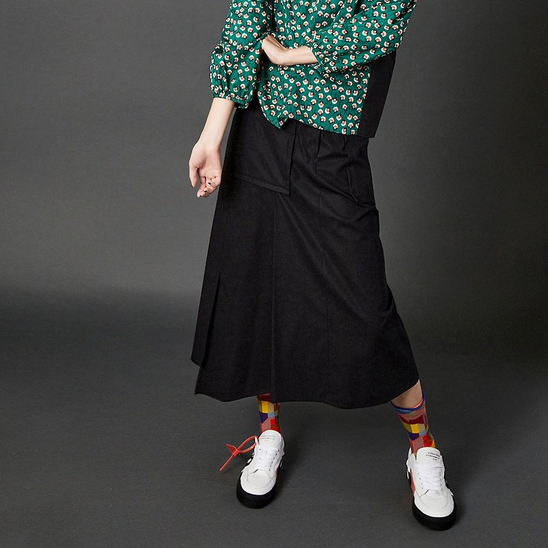 Cropped A-line skirt with large pockets - กระโปรง - ผ้าฝ้าย/ผ้าลินิน สีดำ