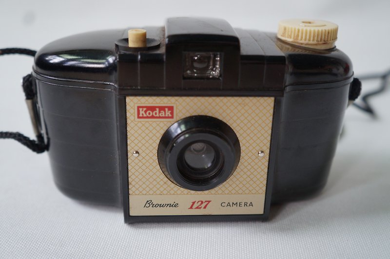 1956-1959 Kodak Browine 127 (with bag) - กล้อง - พลาสติก 