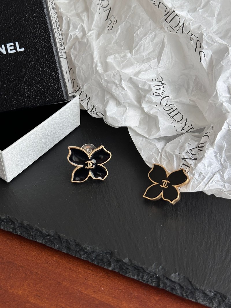 中古品 CHANEL 香奈兒 黑色琺瑯蝴蝶耳夾 - 耳環/耳夾/耳骨夾 - 其他金屬 黑色