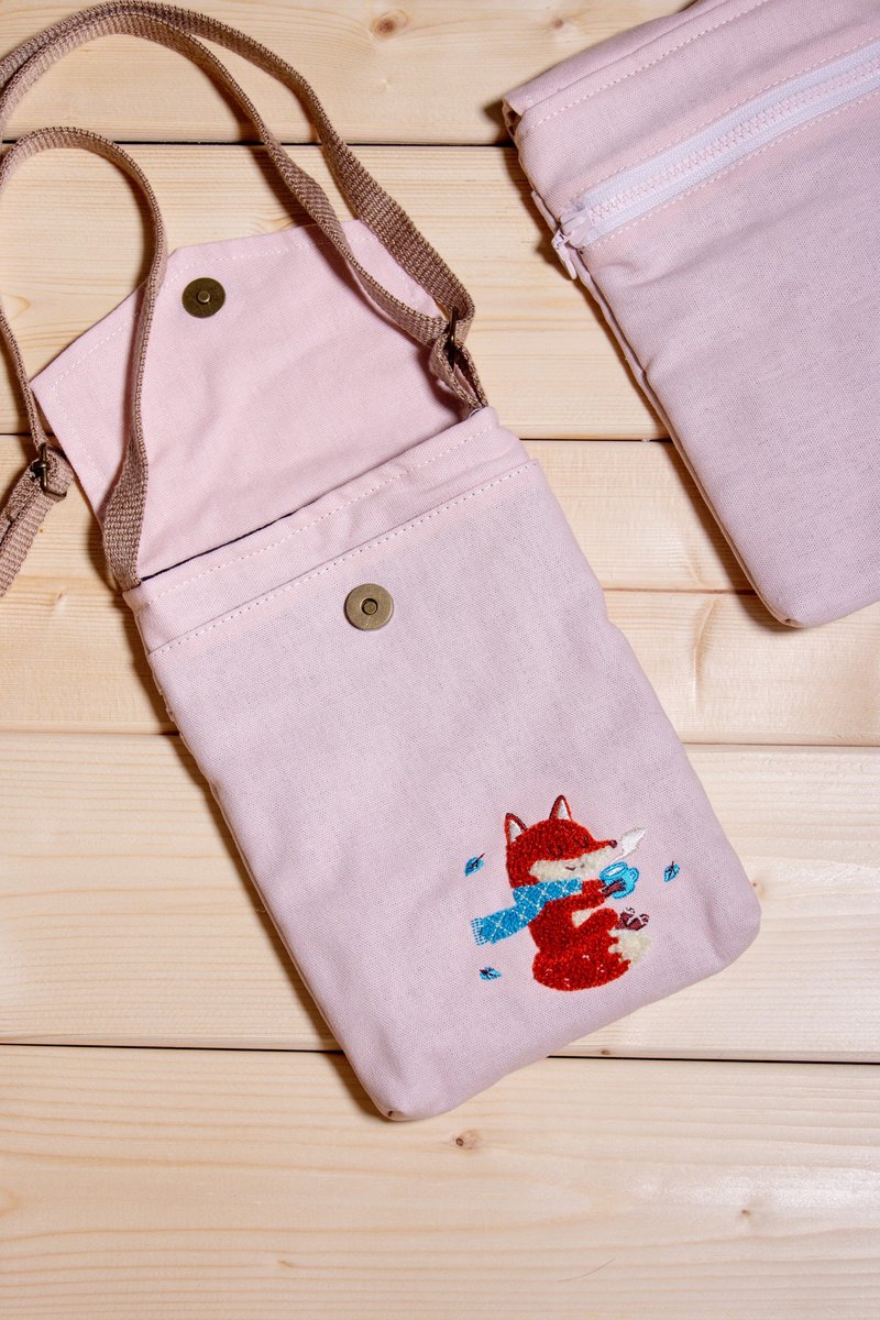 Mobile phone bag, small waste bag, cross-body mobile phone bag, side backpack - cute embroidery pattern little fox - กระเป๋าแมสเซนเจอร์ - ผ้าฝ้าย/ผ้าลินิน หลากหลายสี