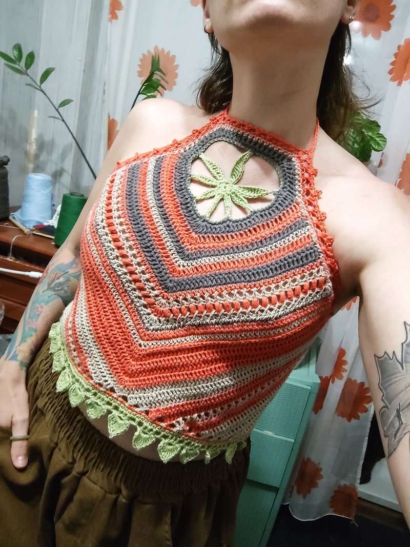 Cannabis leaf crop top, 100% hemp open back crochet top - 女上衣/長袖上衣 - 棉．麻 橘色