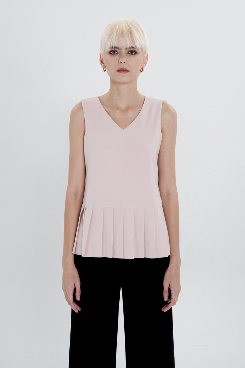 V-neck sleeveless pleated vest-pink - เสื้อกั๊กผู้หญิง - เส้นใยสังเคราะห์ สึชมพู