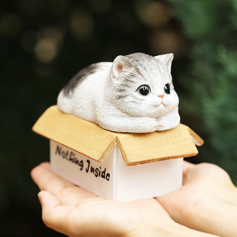 Devalier ca238 [Genuine Product] Cat Figurine Sabatra Accessory Case Resin Gift Best Present - ของวางตกแต่ง - เรซิน ขาว