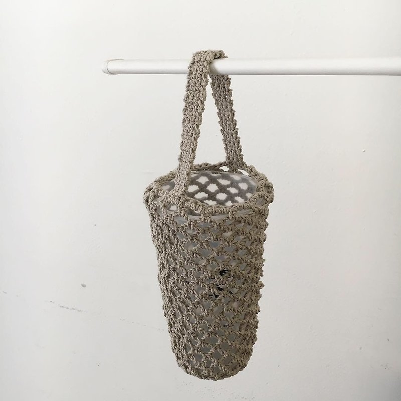 Bottled woven mesh bag / khaki - กระเป๋าถือ - ผ้าฝ้าย/ผ้าลินิน สีกากี