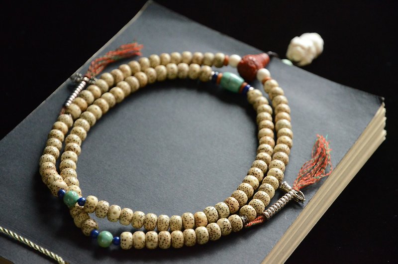 [Nuzhu] Xingyue Bodhi 108 Buddha beads Tibetan style - Bracelets - Plants & Flowers White