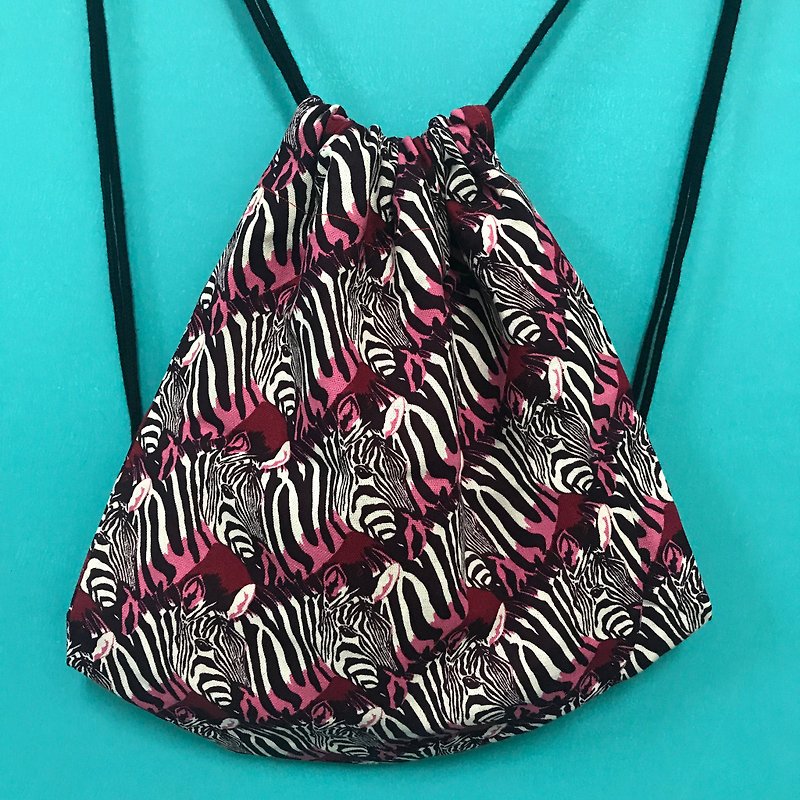 RABBIT LULU beam mouth backpack pink zebra - Drawstring Bags - Cotton & Hemp Red