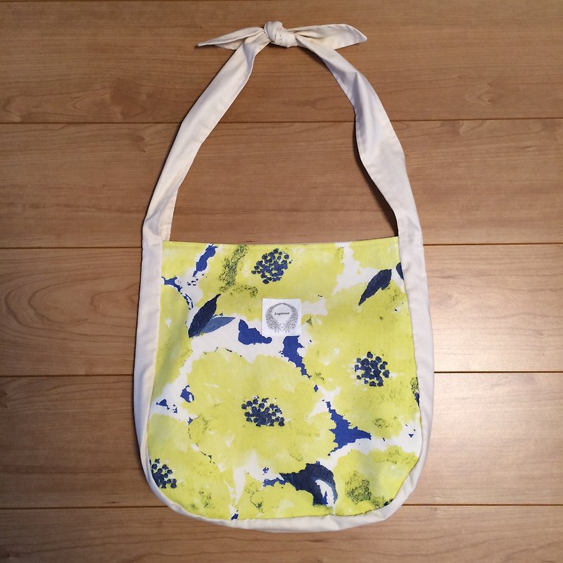 Flower Pattern Ribbon Shoulder Eco Bag Yellow - Messenger Bags & Sling Bags - Cotton & Hemp Yellow