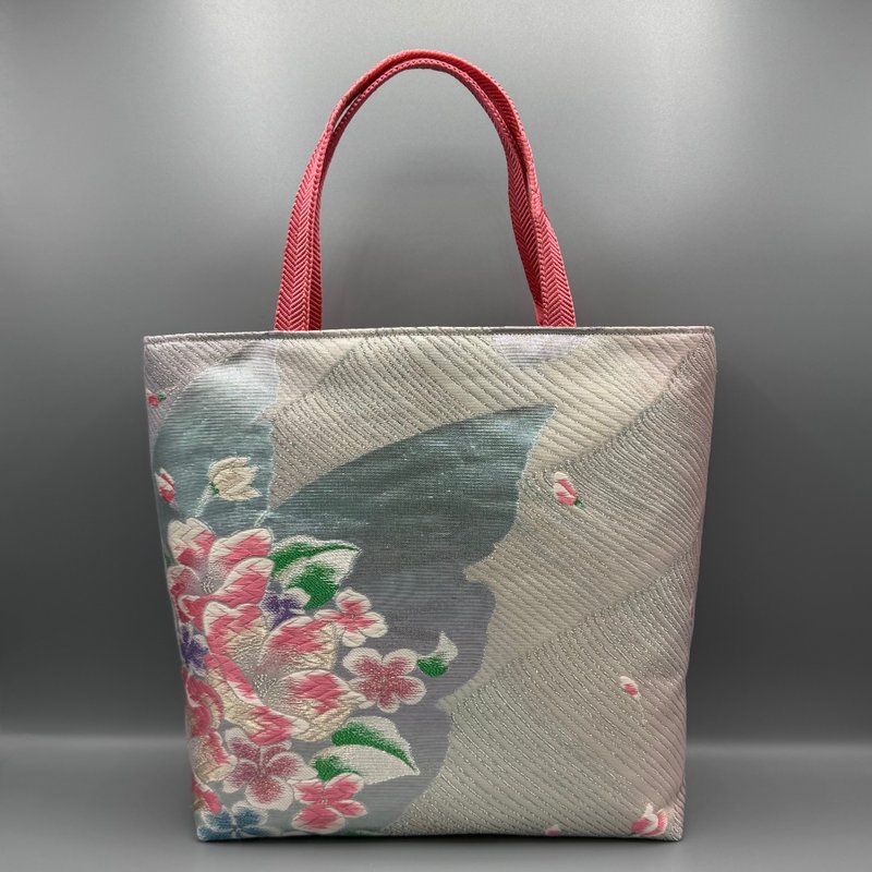 【この帯ラスト】着物 帯 帯締め ハンドメイド トートバッグ リメイク シルバー ピンク 紫陽花 - 手提包/手提袋 - 絲．絹 銀色