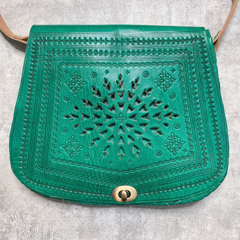 Lalla 馬鞍L 摩洛哥手敲花 mint-dyed Arabian knight - 側背包/斜背包 - 真皮 綠色