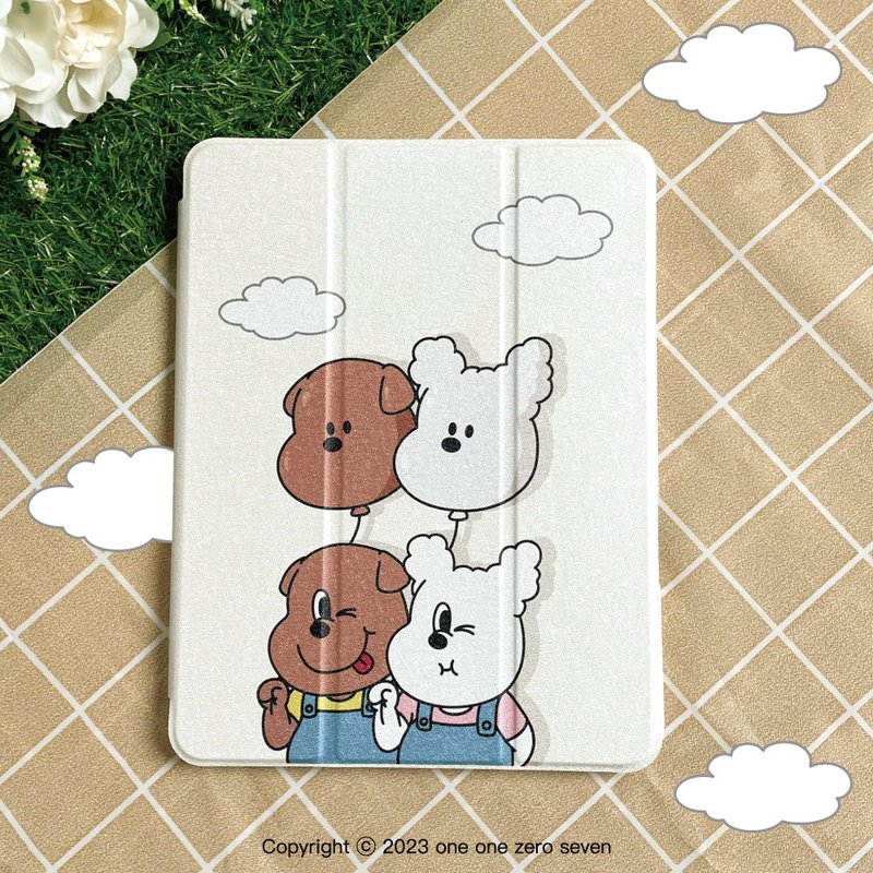 Free tablet bag | iPad illustrator co-branded protective case [Be Happier happy balloon style] - เคสแท็บเล็ต - วัสดุอื่นๆ สีเหลือง