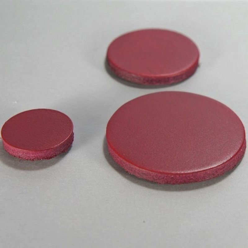 Magnet genuine leather round diameter 4 cm 10 pieces 32 yuan/piece - แม็กเน็ต - หนังแท้ 