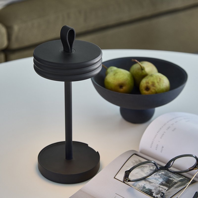 Design Bite 幾何LED觸控手提燈(四色可選) - 燈具/燈飾 - 其他金屬 