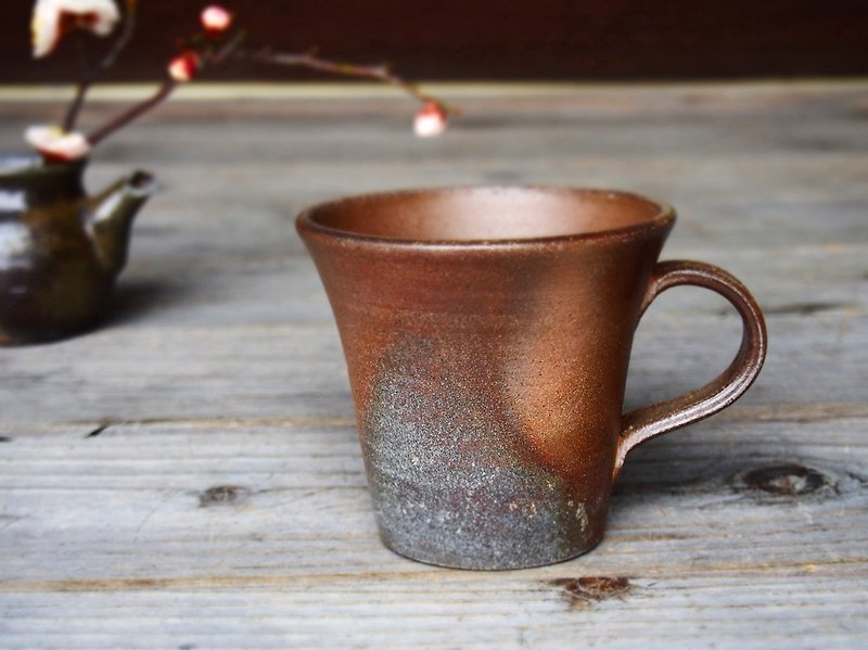 Bizen coffee cup (medium) c1-043 - Mugs - Pottery Brown