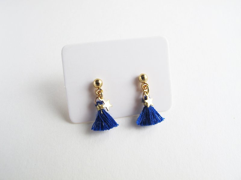 Rosy Garden Dark blue color tiny tassel with little star earrings - Earrings & Clip-ons - Other Materials Blue