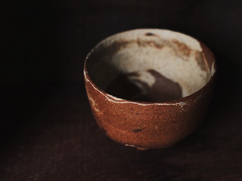 YUYAO creation pottery bowl dish _ _ dark Brown - ถ้วยชาม - ดินเผา สีนำ้ตาล
