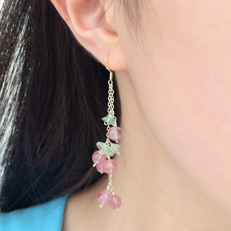 Original design strawberry crystal earrings (changeable Clip-On) 925 Silver summer special style [Litchi is ripe] - Earrings & Clip-ons - Gemstone 