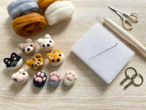 Hanju's wool baby pig/koala DIY wool felt kit (teaching video) - Shop hanju  Knitting, Embroidery, Felted Wool & Sewing - Pinkoi