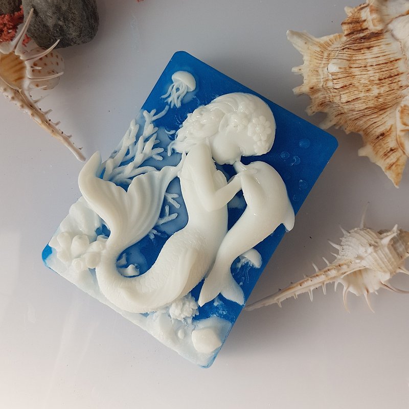 Mermaid Lola, Handmade Soap Scented with Jo Malone Pear and Freesia - Soap - Other Materials Blue