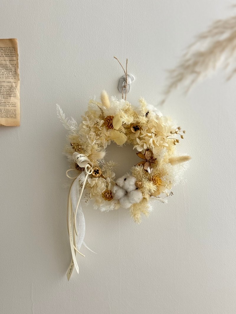 Soft white Christmas wreath Christmas gift exchange Christmas decoration Christmas wreath shipped with gift box - Dried Flowers & Bouquets - Plants & Flowers White