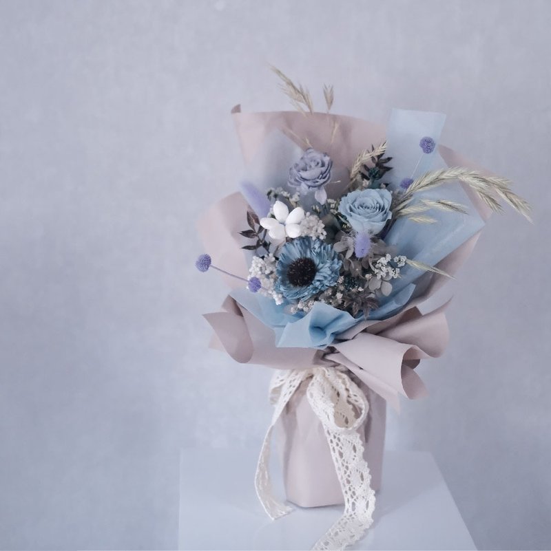 Preserved flower gift | Medium-sized bouquet | Customizable | Blue and pink preserved flowers dried flowers - Dried Flowers & Bouquets - Plants & Flowers 