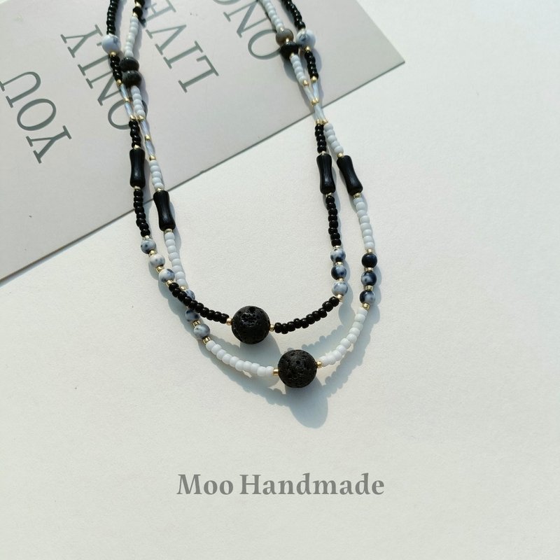 Moon Adventures - Necklaces - Crystal Black