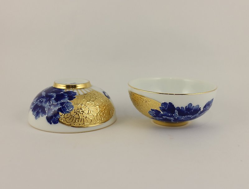 Pure hand-painted teacup-Guangjie Shanyuan Cup (Medium Round Cup)-Blue and White Peony - ถ้วย - เครื่องลายคราม สีน้ำเงิน