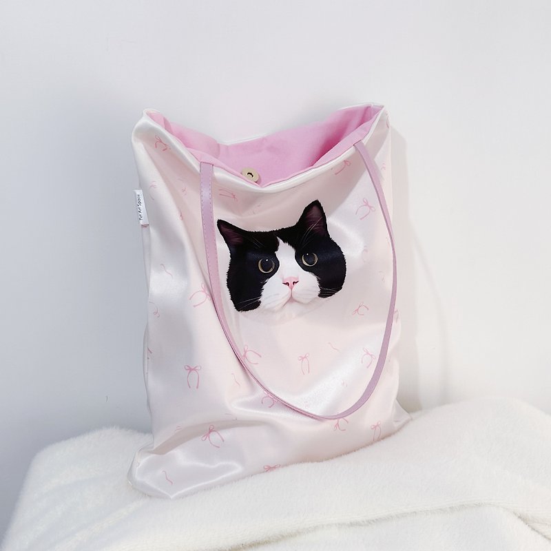 客製化寵物手袋Tote包私人訂製手繪頭像可愛綢緞手工手袋貓咪狗狗 - 咕𠱸/飾品訂製 - 絲．絹 