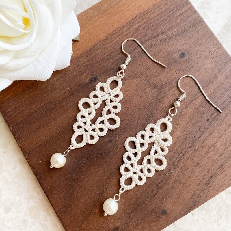 Handwoven Diamond Pale Brown Earrings - ต่างหู - งานปัก สีนำ้ตาล