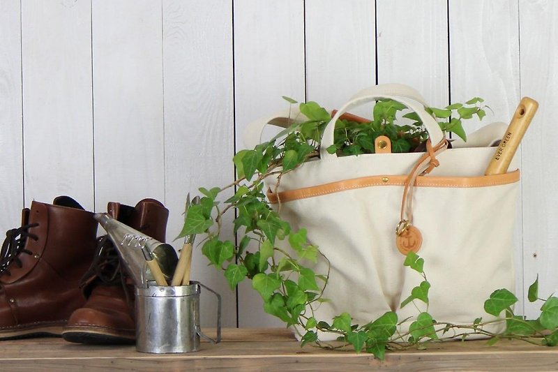 garden: backet · Generation Kurashiki canvas × leather bucket bag - Handbags & Totes - Cotton & Hemp Green