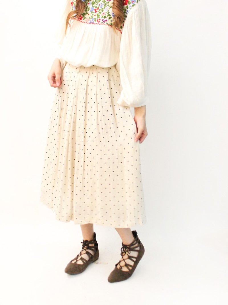 Retro Summer Japanese Simple Sweet Rice White Dotted Vintage Dress Vintage Skirt - กระโปรง - เส้นใยสังเคราะห์ ขาว