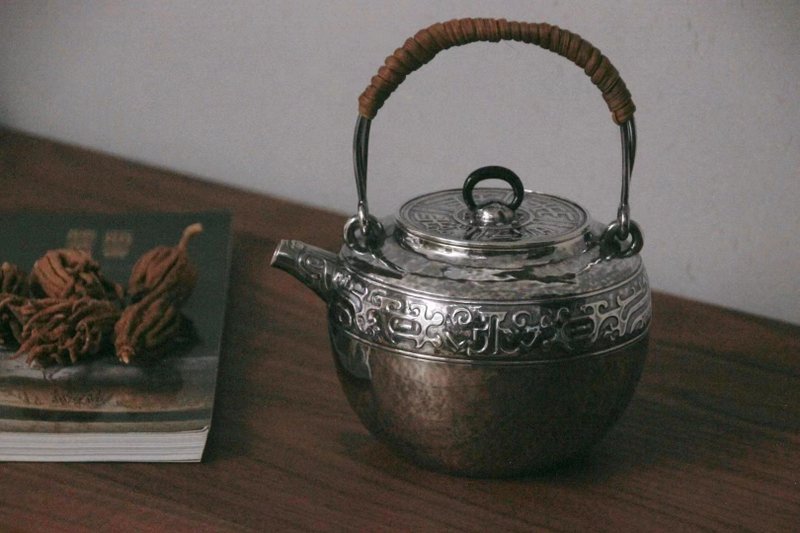 尚幀品 瓦當紋型銀壺 純銀壺 銀壺純銀9999 - 茶壺/茶杯/茶具 - 純銀 