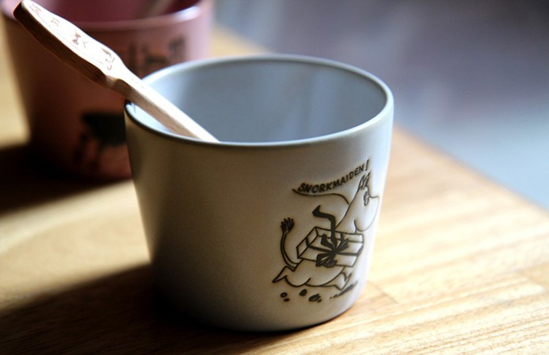 MOOMIN 噜噜 米 -Shiman Retro Series Cup (噜噜 米) - Cups - Pottery 