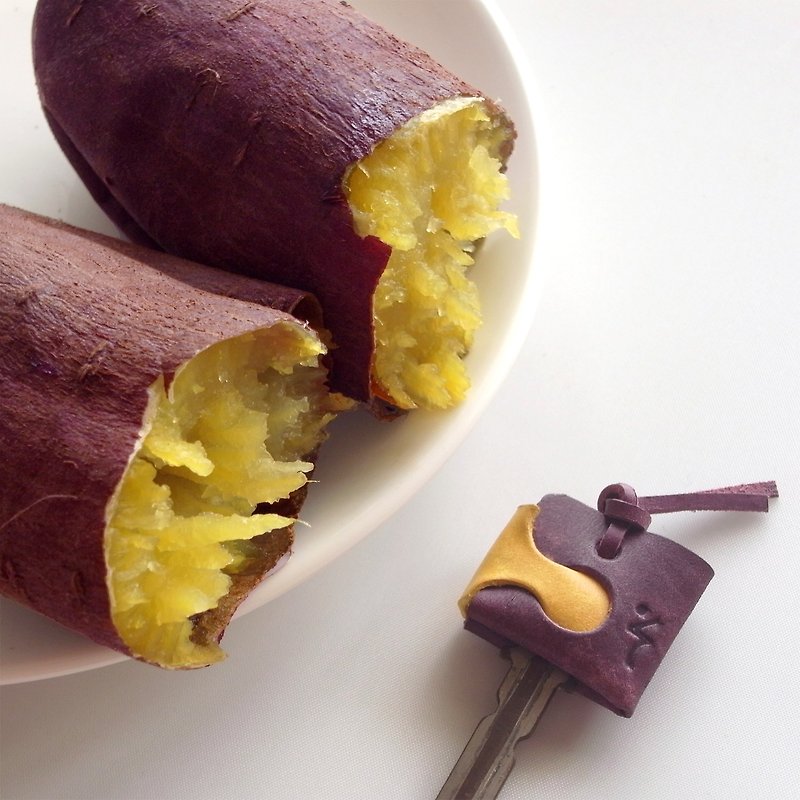 【#craft kit】sweet potato-ish Leather Key Cover without sewing #No tools - Keychains - Genuine Leather Purple