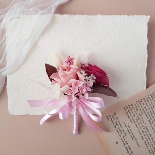 Pink princess corsage - Shop Follow Flowers Corsages - Pinkoi