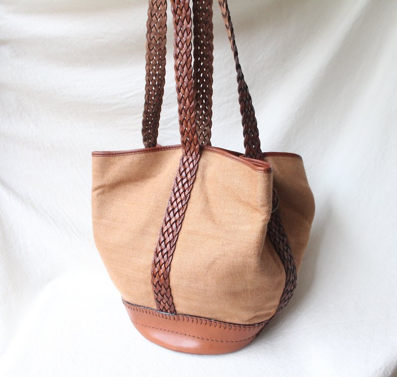 FOAK古著 日本昭和牛皮編織古董水桶包 - 側背包/斜背包 - 真皮 
