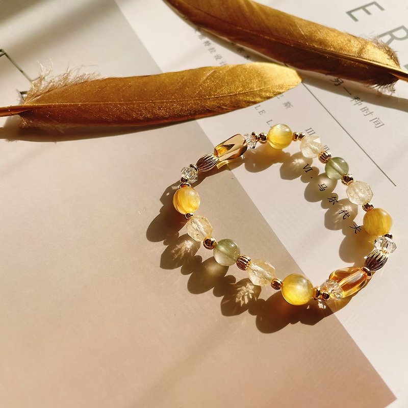[Money is a bright future] Bring positive wealth x Partial wealth x Career luck x Gather wealth | Gold mica/citrine/green rabbit hair - Bracelets - Crystal Gold