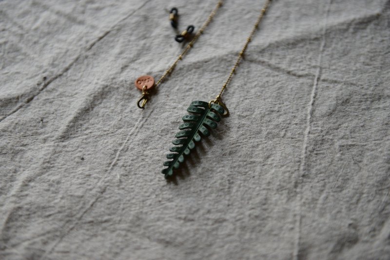 Fern necklace/mask chain/glasses chain - Necklaces - Genuine Leather Green