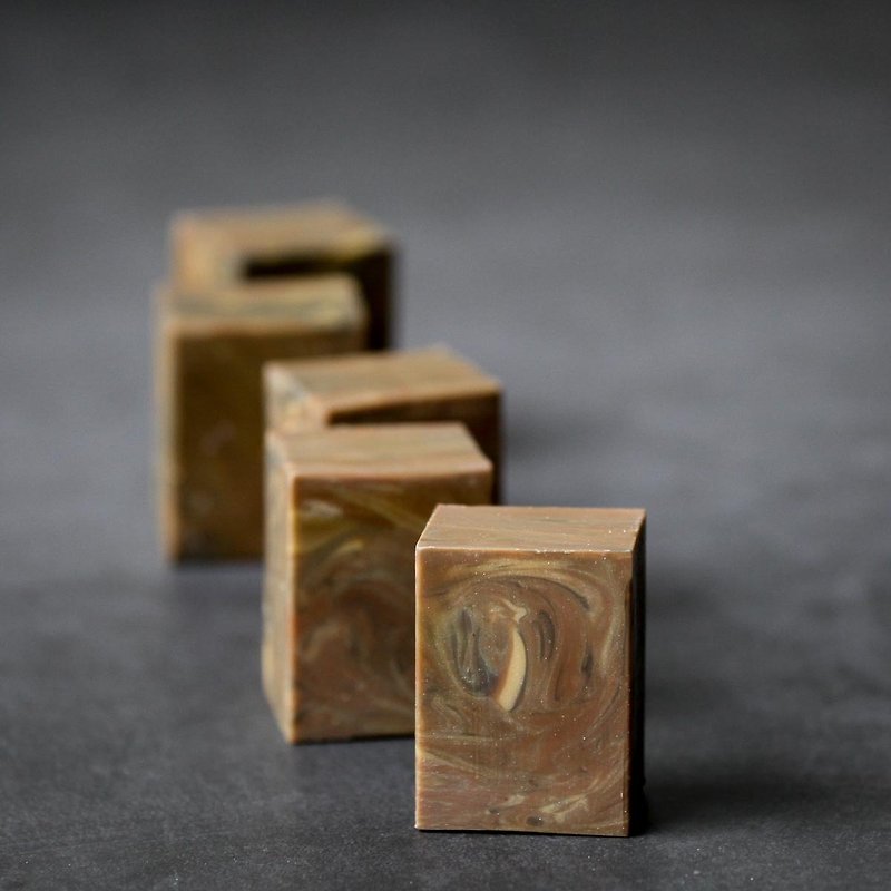 Hinoki marble artisan soap - สบู่ - วัสดุอื่นๆ สีนำ้ตาล