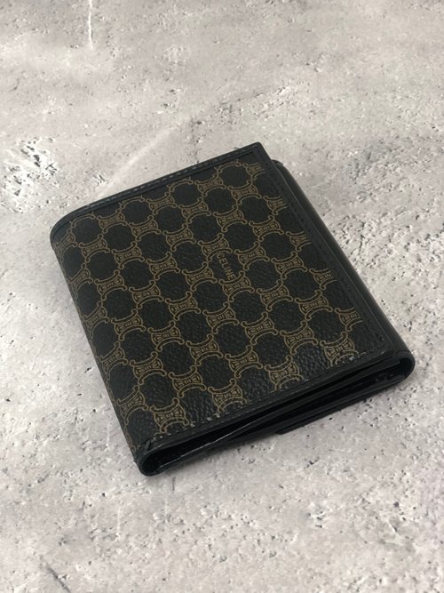 CELINE セリーヌ 折り財布 マカダム レザー ヴィンテージ 日本直送 名牌中古包 】CELINE セリーヌ マカダム レザー 二