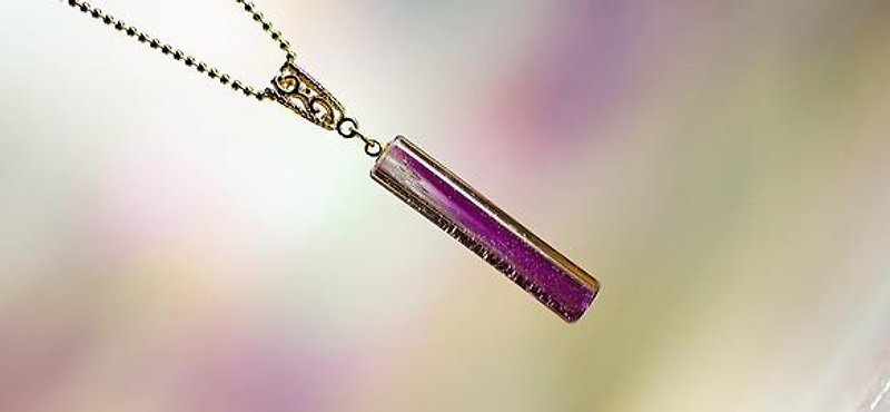 【受注制作】 Cylindrical purple crystal - ネックレス - 金属 