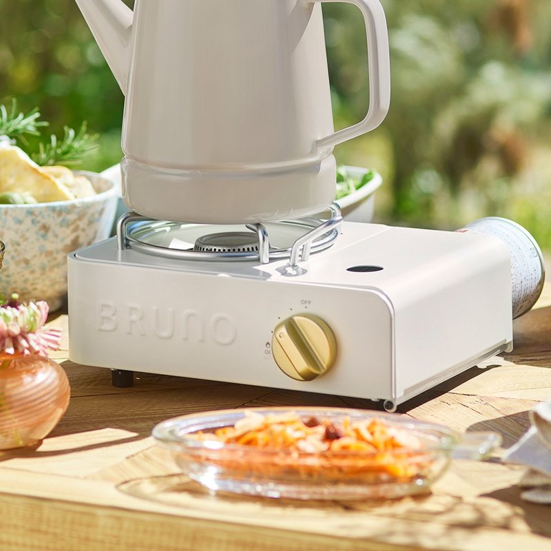 Dinner around the fire | Japanese BRUNO mini cassette stove (ivory white) - Kitchen Appliances - Other Materials White