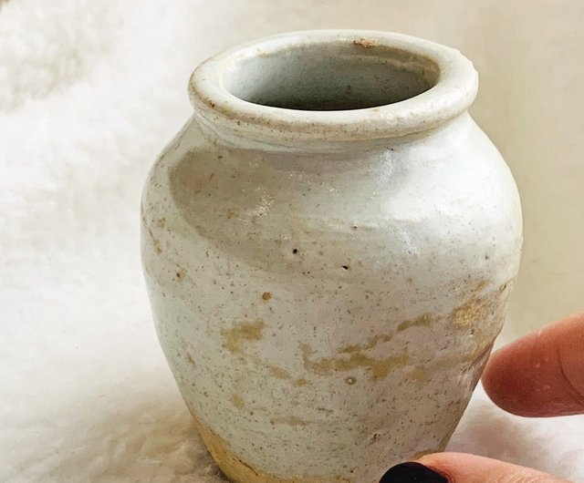 中国の明末と清初期の青磁壺│シンプルで小さな民俗窯の焼成