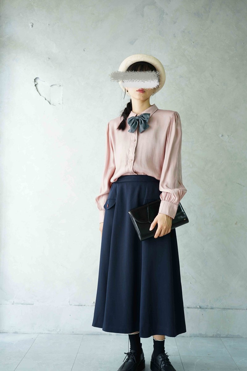 Treasure Hunt Vintage - Dusty Rose Metallic Drape Shirt - เสื้อเชิ้ตผู้หญิง - เส้นใยสังเคราะห์ สึชมพู
