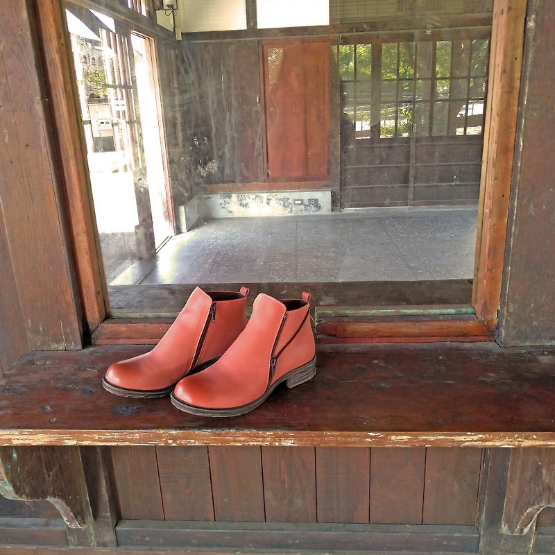Ankle boots retro 90s Wenqing handmade leather brick color head polishing - รองเท้าบูทสั้นผู้หญิง - หนังแท้ 