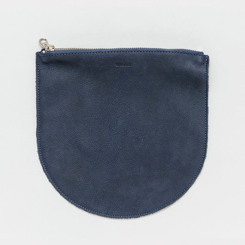 / fine semi - round leather handle bag - navy blue - กระเป๋าคลัทช์ - หนังแท้ สีน้ำเงิน