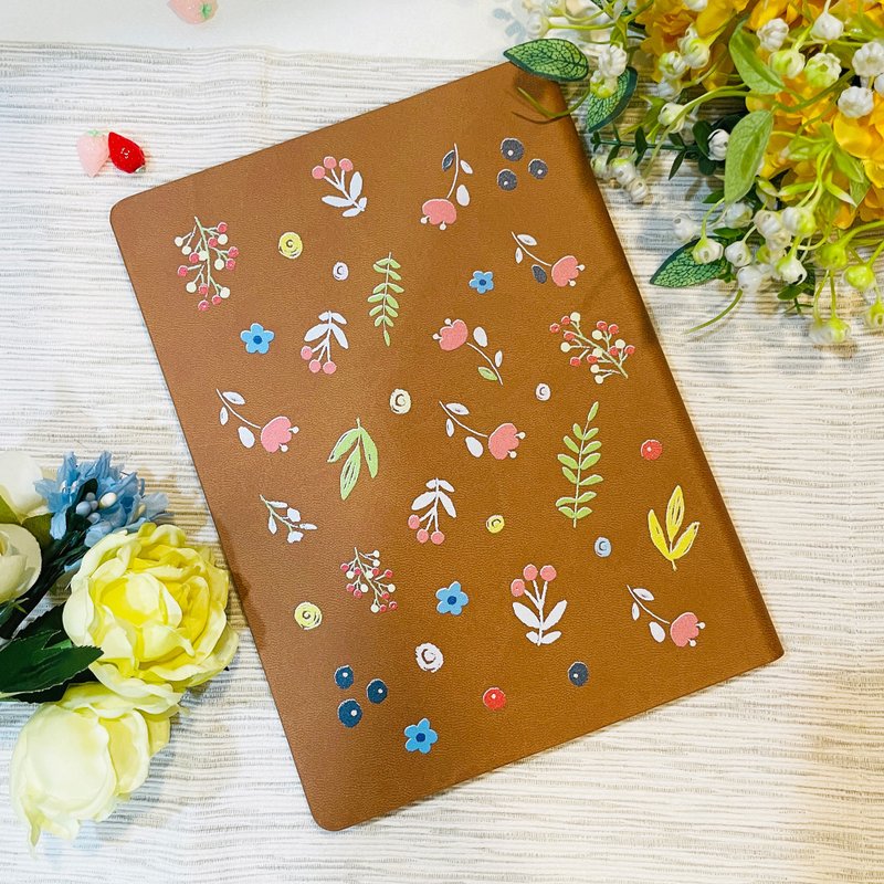 Childlike crayon graffiti style--earth Brown texture PU leather cover A5 horizontal line notebook - สมุดบันทึก/สมุดปฏิทิน - กระดาษ 