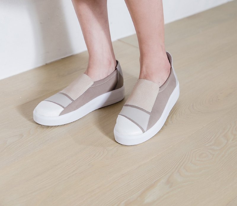 Modeling Color bandage Thick-soled leather Casual shoes Apricot - Women's Casual Shoes - Genuine Leather Khaki