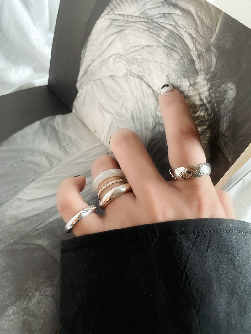 天然和田玉烟紫戒指 港碼13  S33 - 戒指 - 玉石 白色