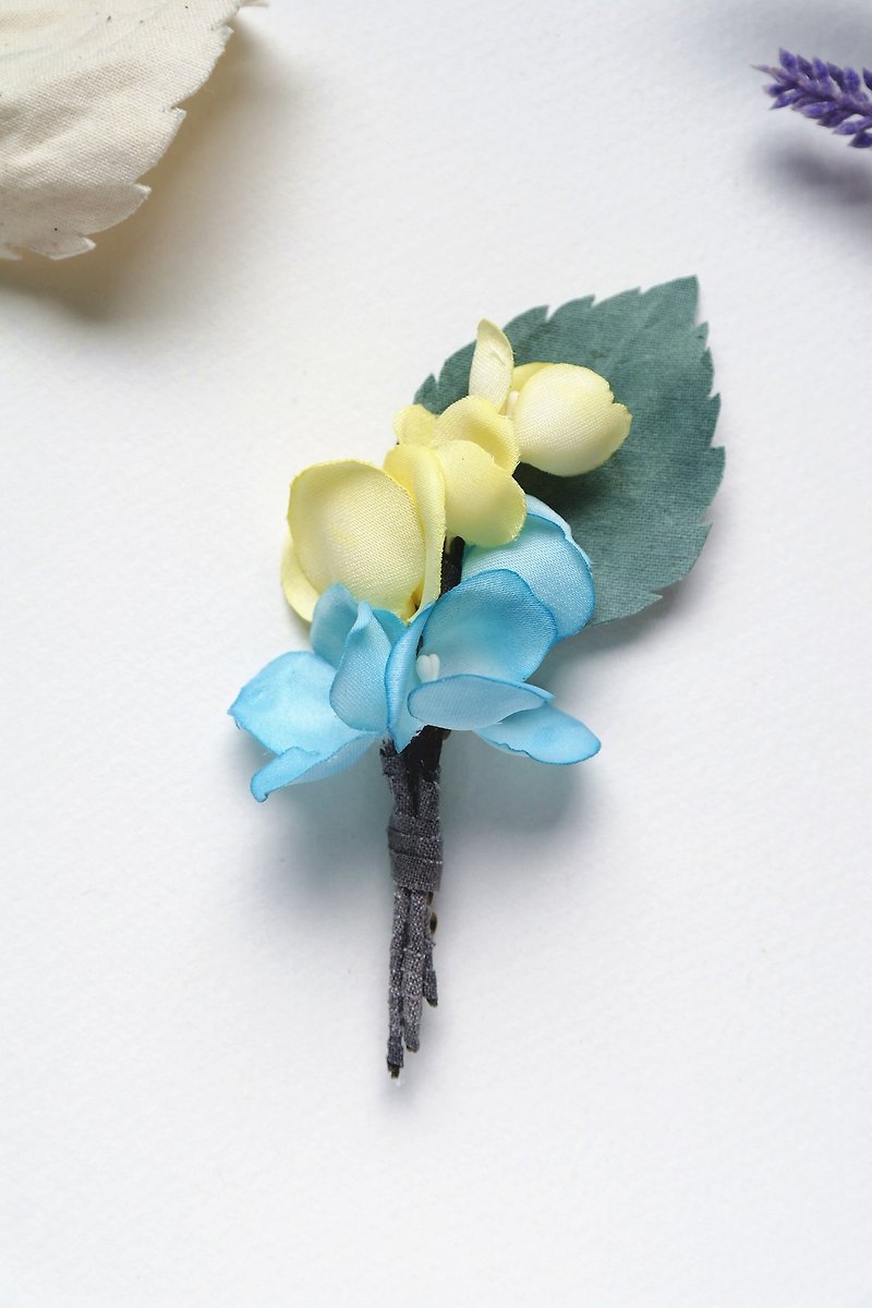 Corsages - Groomsmen Bridesmaid Flower boutonniere brooch Corsage (BT028) - เข็มกลัด/ข้อมือดอกไม้ - ผ้าฝ้าย/ผ้าลินิน สีเหลือง