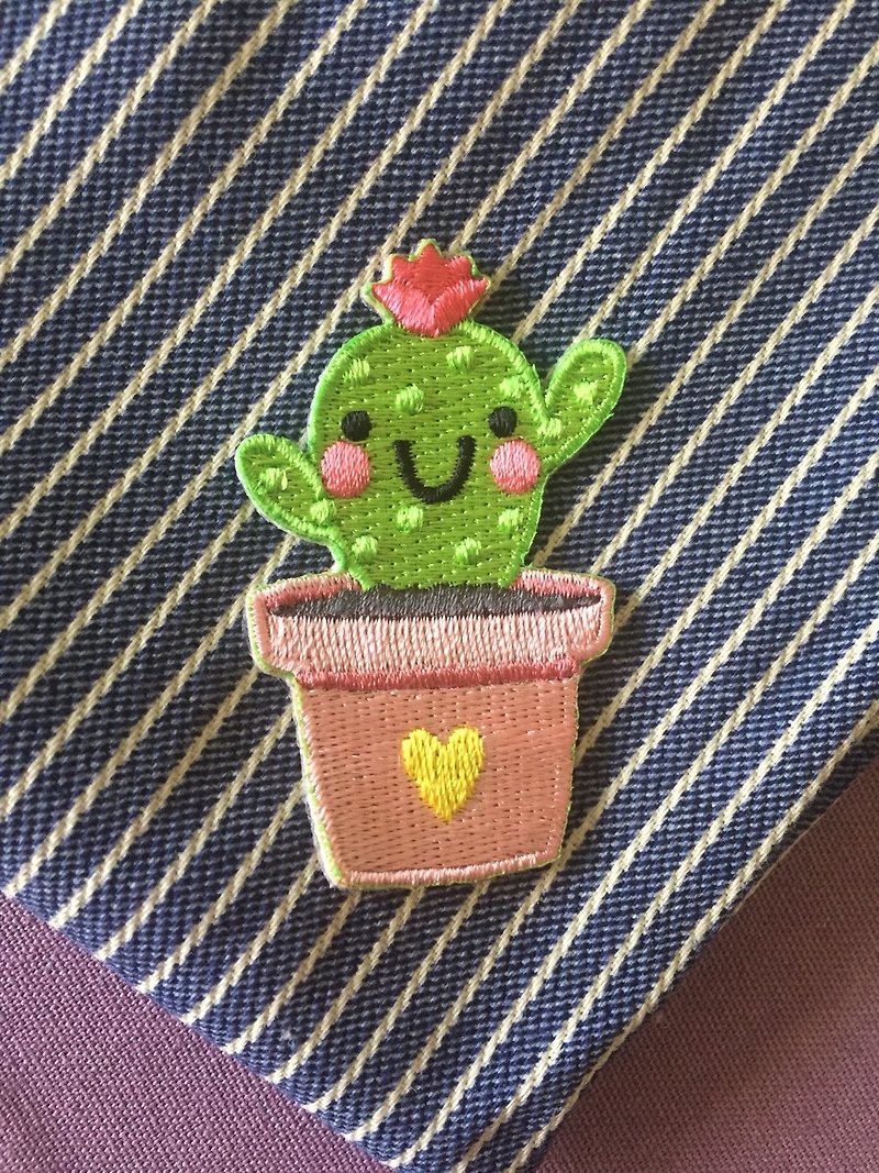 Fat Baby Cactus Self-adhesive Embroidered Cloth Sticker-Healing Cactus Series - เย็บปัก/ถักทอ/ใยขนแกะ - งานปัก 